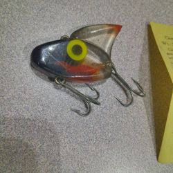 Vintage Lure Sail Shark - Blood Red From Demon Lures USA 