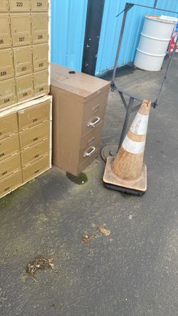 Filing Cabinet 