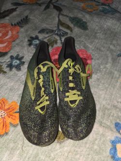 Used Brooks Running Race Cleats W7.5