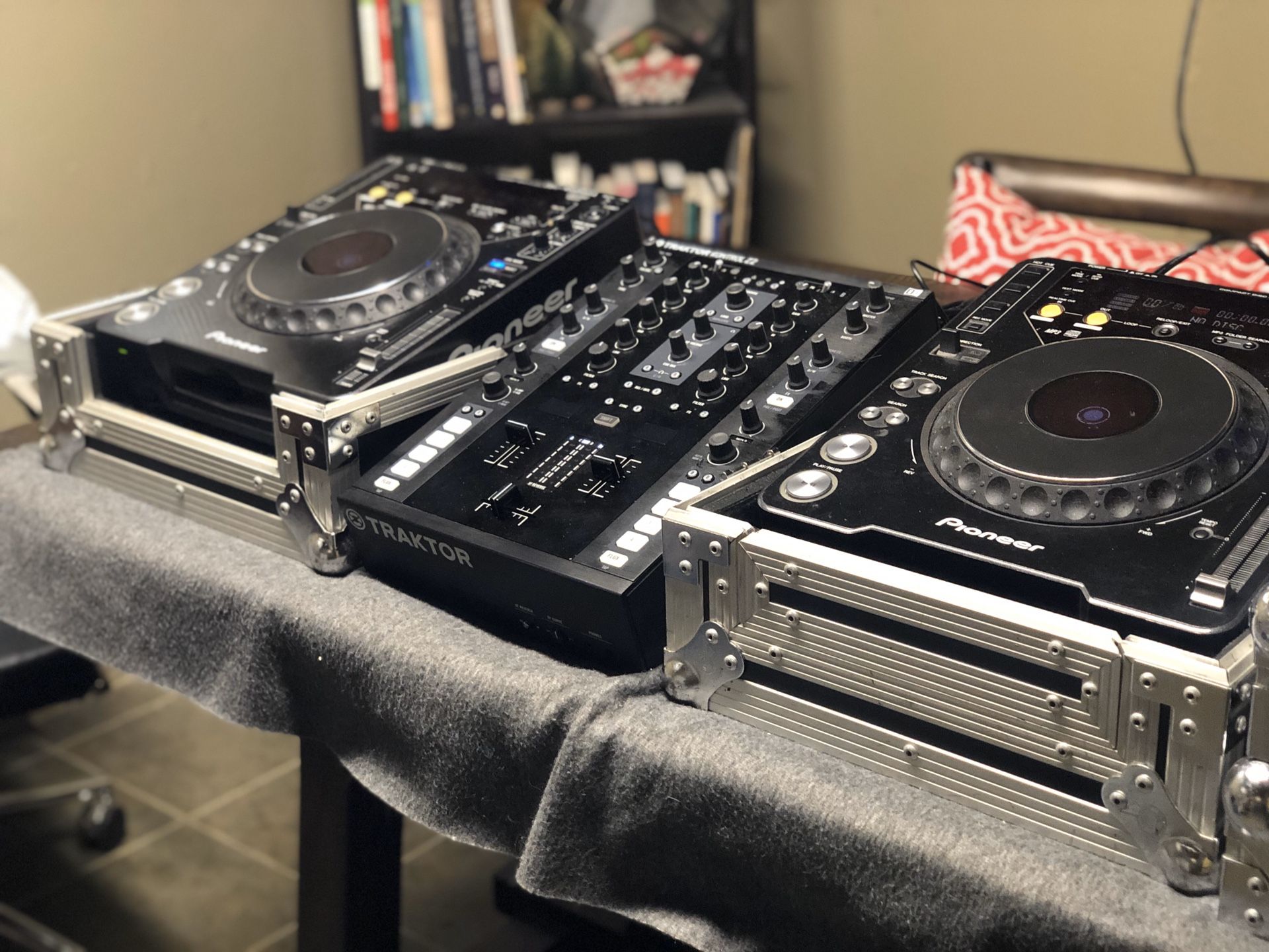 DJ Equipment. Mixer and two CdJs.