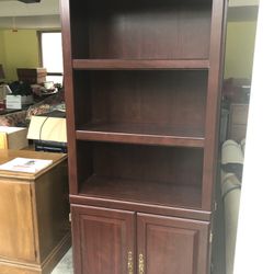 Bookcase Cabinet - adjustable shelves