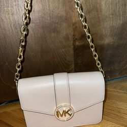 Michael Kors Beige and Gold Purse 