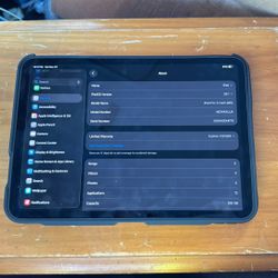 One Month Old iPad Pro 11” M5 Chip (newest) 256gb With Box And Everything, Receipt Warranty From Bestbuy