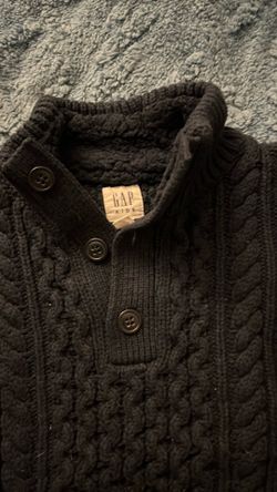 GAP Quality sweater