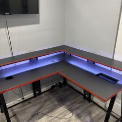 Gaming Desk