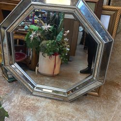 Mirrored Mirror Octagon 