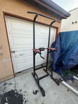Pull up bar