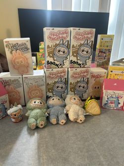 Authentic Pop Mart Labubu, Wacky Mart Figures, Squish Pendant, Clothes, Accessories 