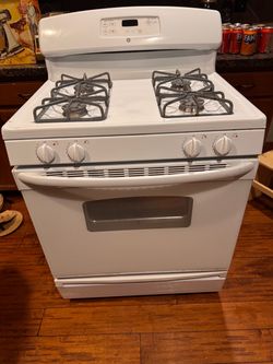 GE Gas Stove