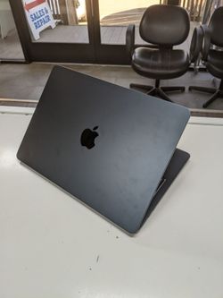 Apple - MacBook Air (13-inch M2 2022 A2681) 8GB Memory - 256GB SSD Good Midnight