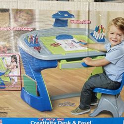 Creativity Desk & Easel