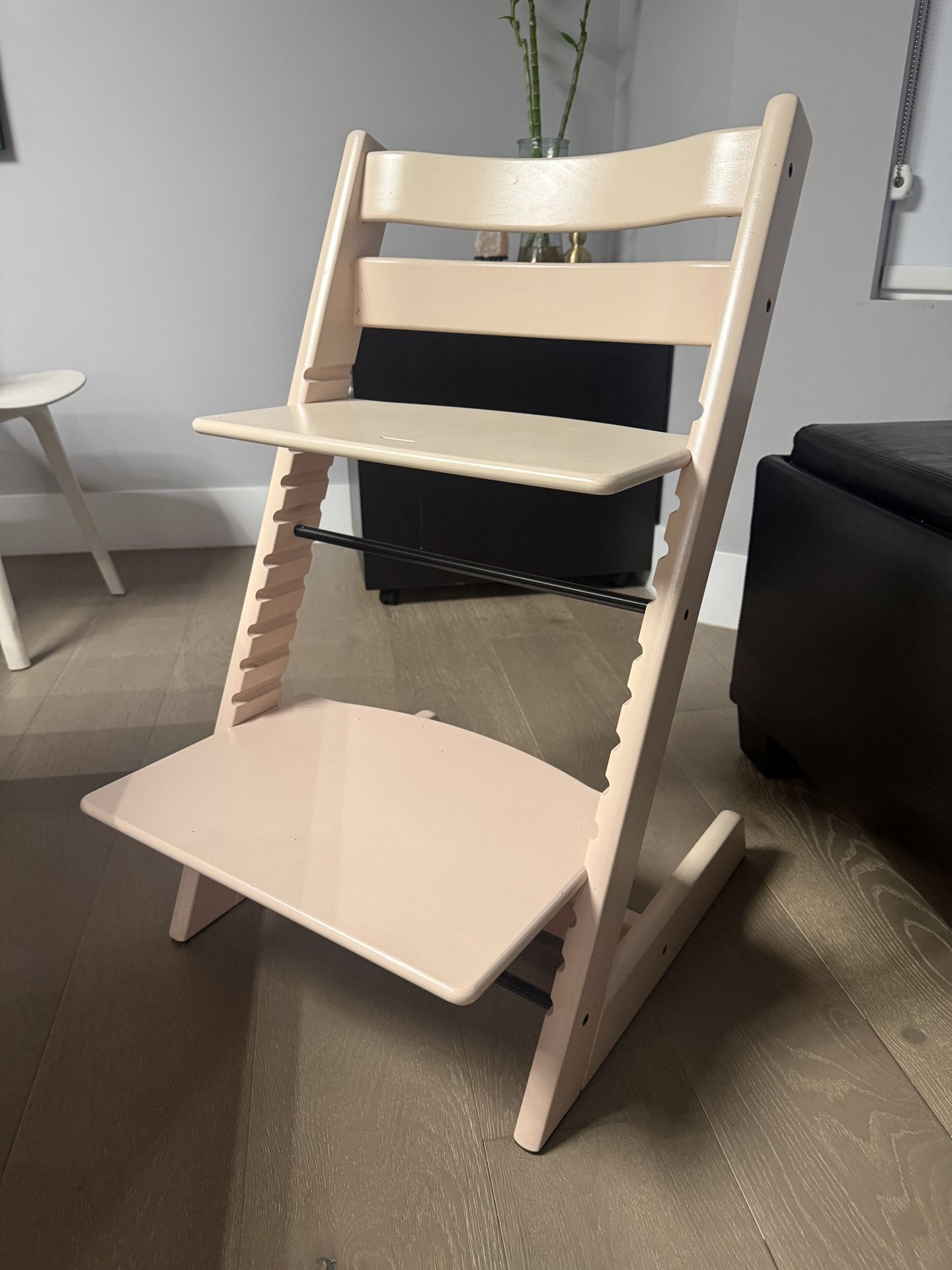 Stokke Tripp Trapp High Chair Pink