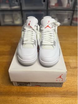 Nike Jordan retro Oreo 4s size 8 $330