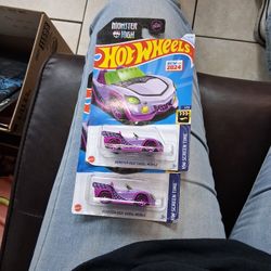   2024 Hot Wheels Screen Time Monster High Ghoul Mobile diecast car. 