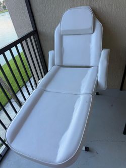 facial bed or esthetician chair