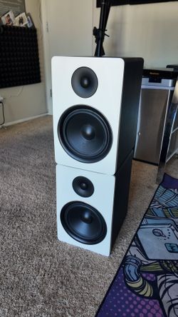 Rockville AMPS Studio Speakers