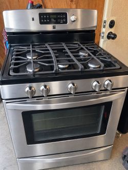 Gas stove