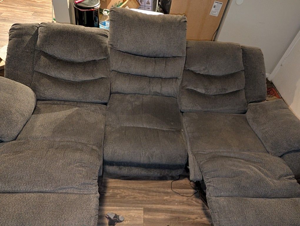 Ashley Recliner. Year Old. (Couch/Sofa)