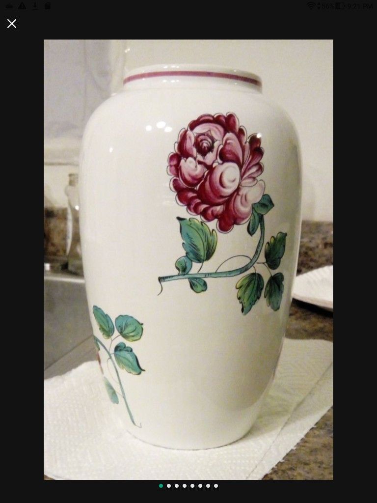 Strasbourg Pink Flowers Signed Brand T i f f a n y & Co Portugal Dainty Flower Vase
