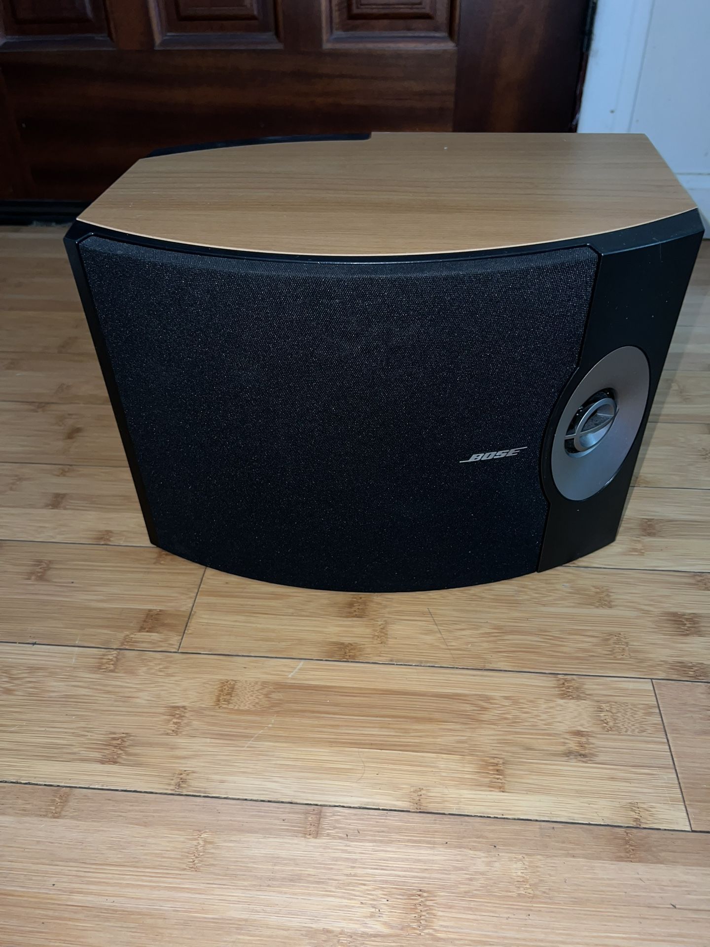 BOSE 301 V SPEAKER LEFT ONLY