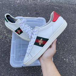 Gucci Sneaker With Bee Men’s Low 