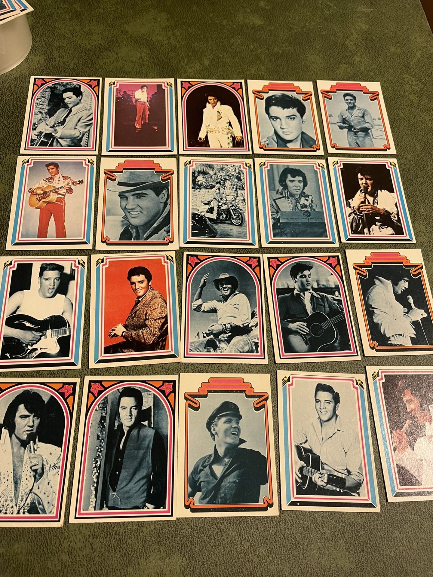 Lot of 20 Elvis Presley boxcar trading cards 1978 #15