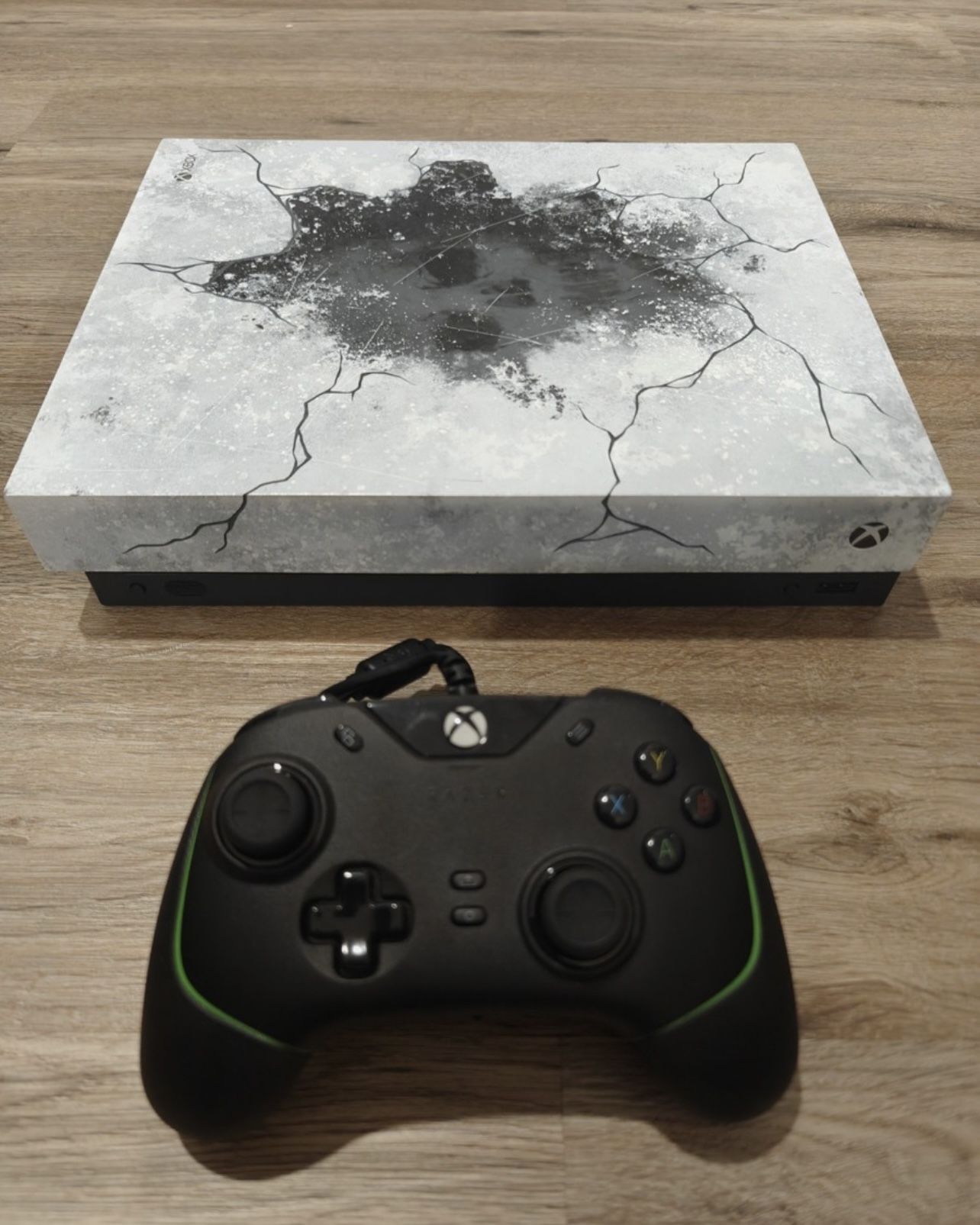 xbox one s gears of war limited edition 1TB 