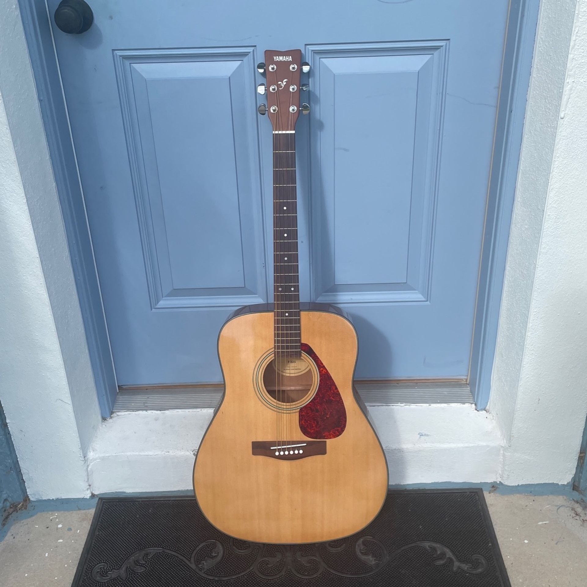 Yamaha Guitar