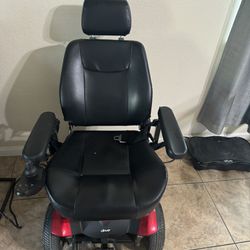 Titan Electric Chair 