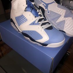 Jordan 6 University Blue SIZE 13