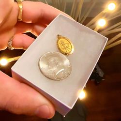 Beautiful 😍 !! Solid 14k Saint Christopher Pendant !!