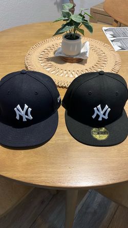 2 fitted new yankees black and blue