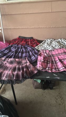 Lot of 5 Mini Skirts Plaid and Print
