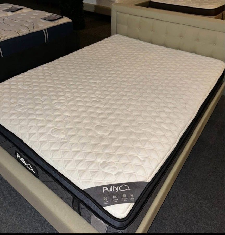 Puffy Lux Hybrid Queen Mattress