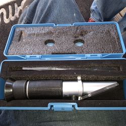 New Portable Refractometer 