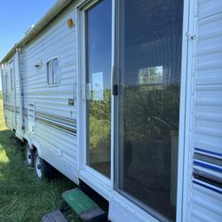 Camper