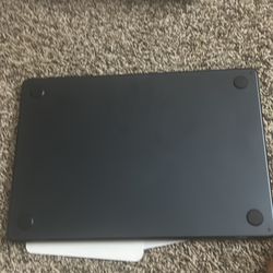 Macbook 2024 M3 15 Inch 8 Gb 256 SSD
