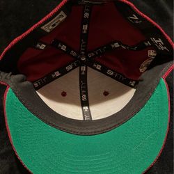 Fitted hat size 7 1/8