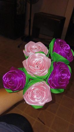 Eternal Roses / Rosas Eternas 