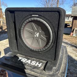 12” Kicker CompR With Amp 