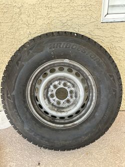 2 Bridgestone Blizzak LT 245/75/R16
