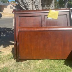 Bed Frame And 2 Night Stands 