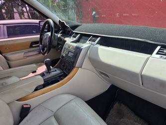 2007 Land Rover Range Rover for Parts