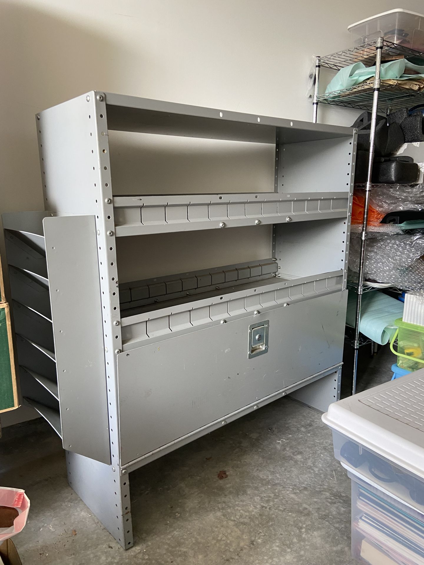 Cargo Van Shelving - Metal