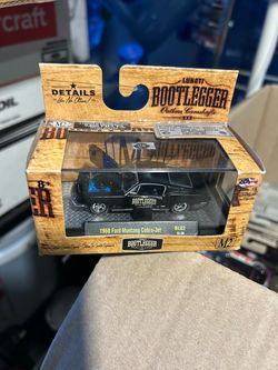 M2 Machines 68 1968 Ford Mustang Cobra-Jet Lunati Bootlegger Car BL02