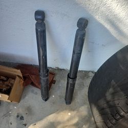 Ram 2015 rear shocks