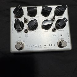 Darkglass Vintage bass Pedal