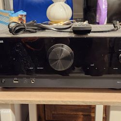 Yamaha RXV68 Bubdle With Subwoofer