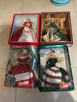 Holiday MINT Barbie Bundle