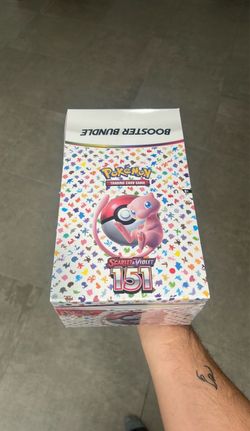 Pokemon 151 booster bundle display
